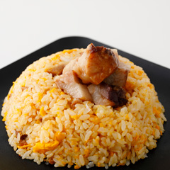 ゴロゴロチャーシュー炒飯