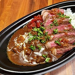 アンガス牛ステーキと欧風カレーのあい盛り