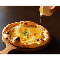 千葉はちみつがけクアトロフォルマッジョ