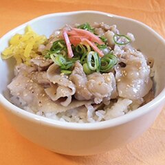京都ぽーくの塩豚丼