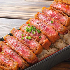 やわらか霜降りサーロインの牛とろかつ重